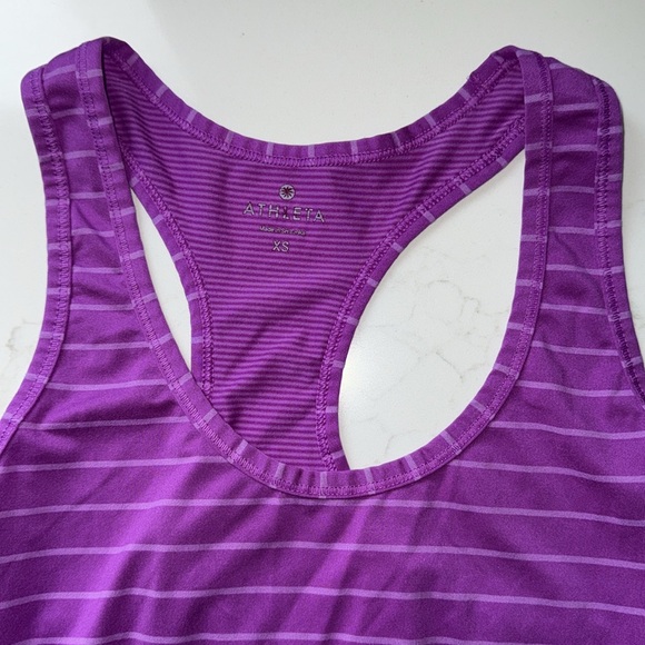 Athleta Workout Tank - Picture 2 of 7